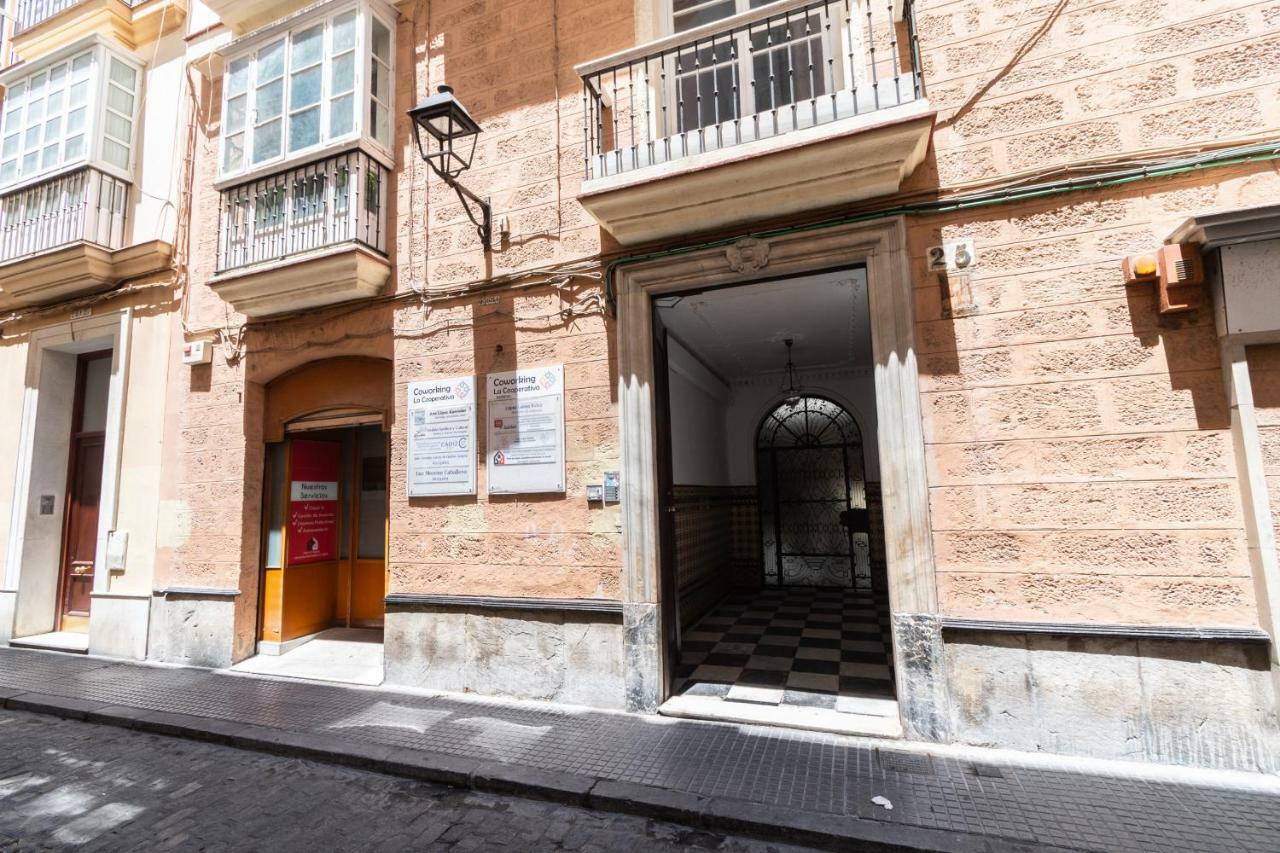 Apartamento La Moderna Apartment Cádiz